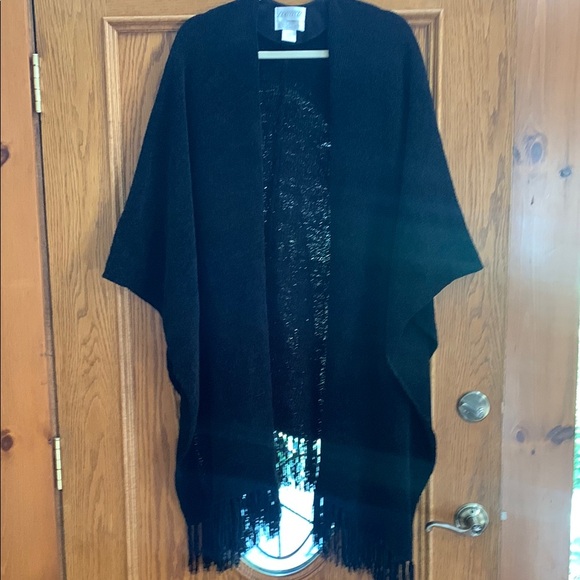 Black Fringe Shawl - Picture 4 of 7
